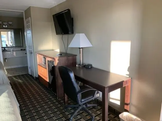 Standard Oda, 2 Büyük (Queen) Boy Yatak, Sigara İçilebilir