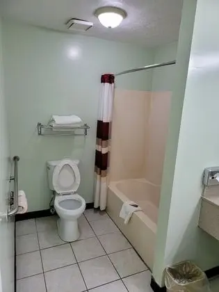 Oda, 2 Çift Kişilik Yatak, Engellilere Uygun