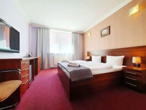 Standard Tek Büyük Yataklı Oda