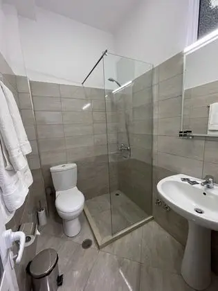 Deluxe Dört Kişilik Oda