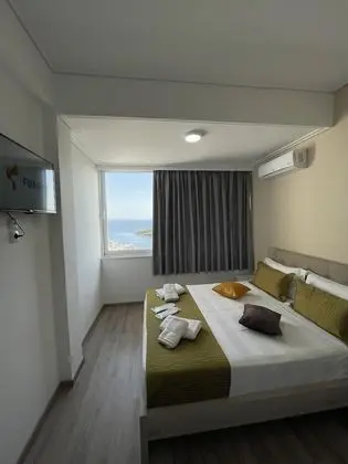 Tek Büyük Yataklı Oda