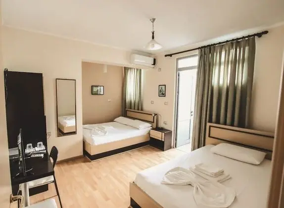 Süit, Banyolu/Duşlu