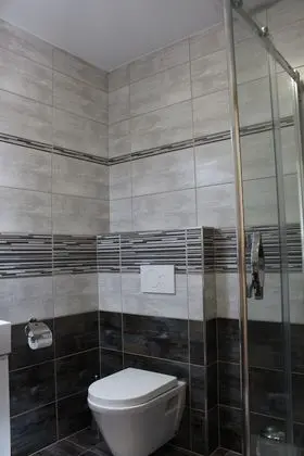 Classic Tek Büyük Yataklı Oda