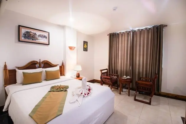 Deluxe Tek Büyük Yataklı Oda, 1 En Büyük (King) Boy Yatak, Küvet, Şehir Manzaralı
