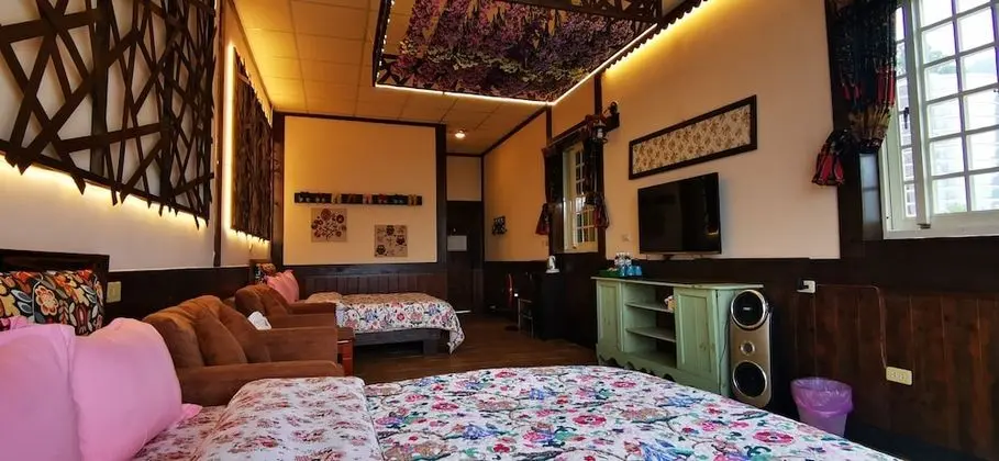 Standard Dört Kişilik Oda