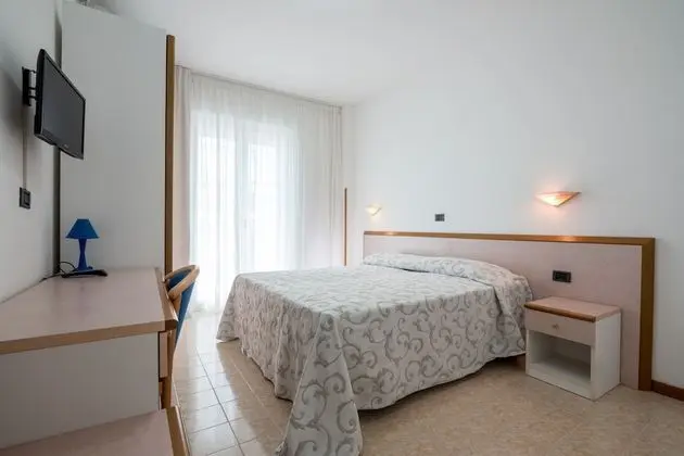 Standard Dört Kişilik Oda