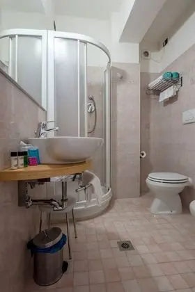 Standard Dört Kişilik Oda