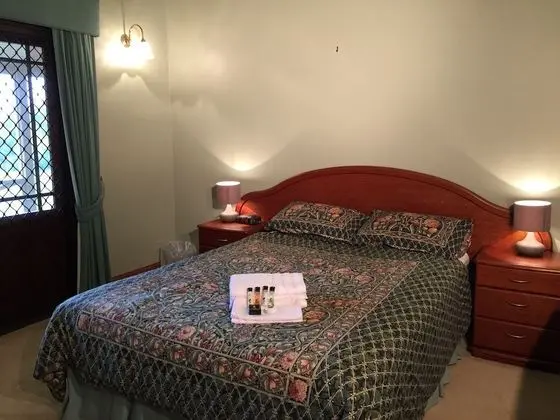 Deluxe Oda, Havuz Manzaralı