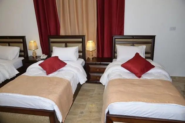 Deluxe Dört Kişilik Oda, Balkon