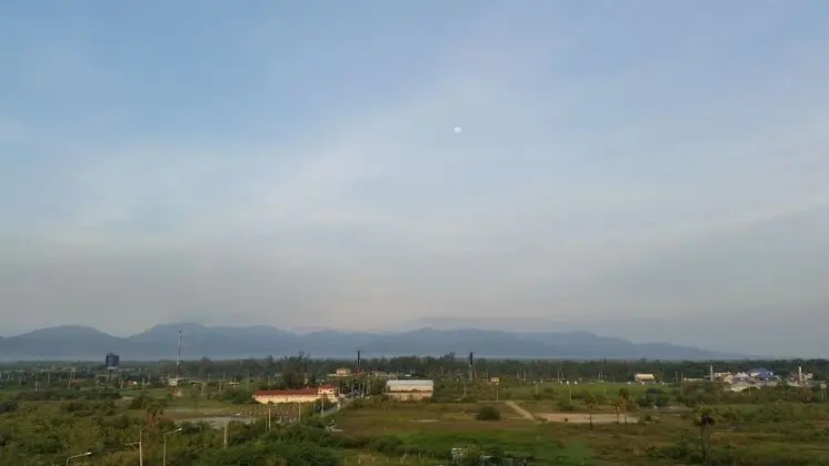 1-Bedroom Apartment with Mountain View