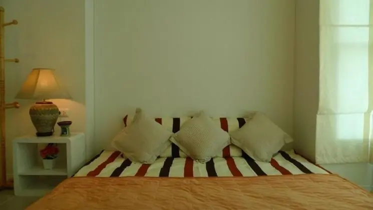 1 Bedroom Condo with Seaview