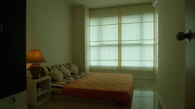 1 Bedroom Condo with Seaview