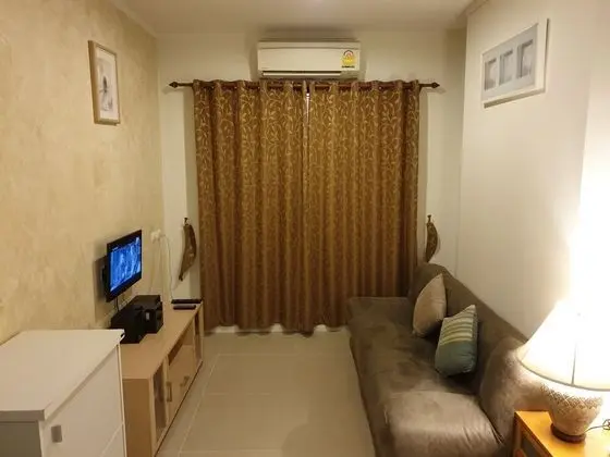 1 Bedroom Condo with Seaview