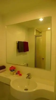 1 Bedroom Condo with Seaview