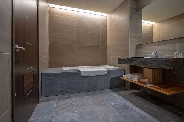 Deluxe Tek Büyük Yataklı Oda, Okyanus Manzaralı