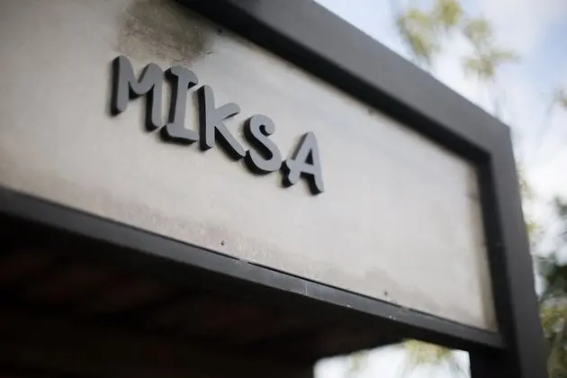 Miksa Pool Villa