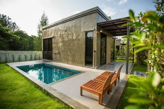 Miksa Pool Villa