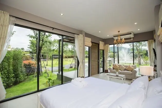 Nantha Pool Villa