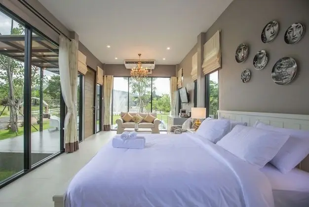 Nantha Pool Villa
