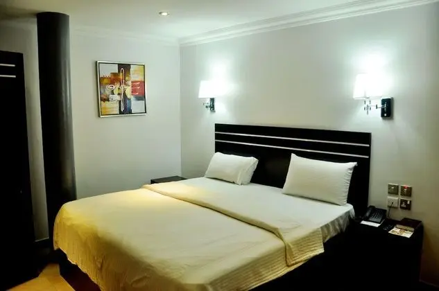 Standard Oda, Şehir Manzaralı