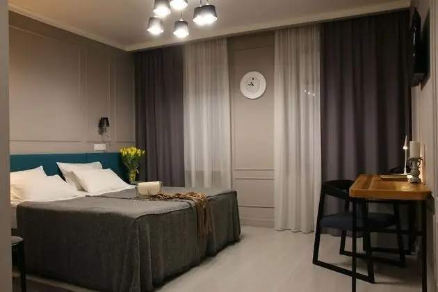 Standard Tek Büyük veya İki Ayrı Yataklı Oda, Avlu Manzaralı