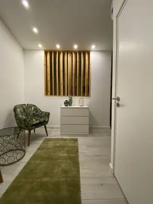 Ev, 1 Büyük (Queen) Boy Yatak ve Çekyat