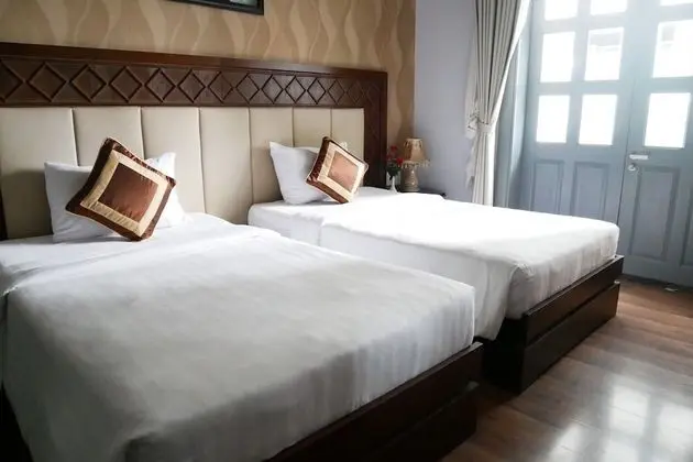 Deluxe Tek Büyük Yataklı Oda (with TOTO washlet toilet)