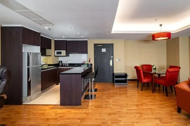 One Bedroom Grand Suite