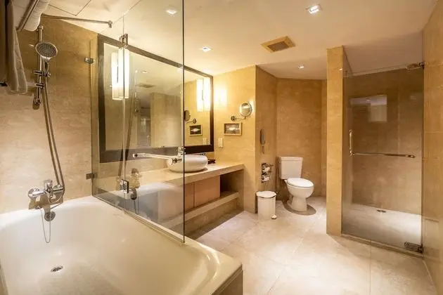 One Bedroom Grand Suite