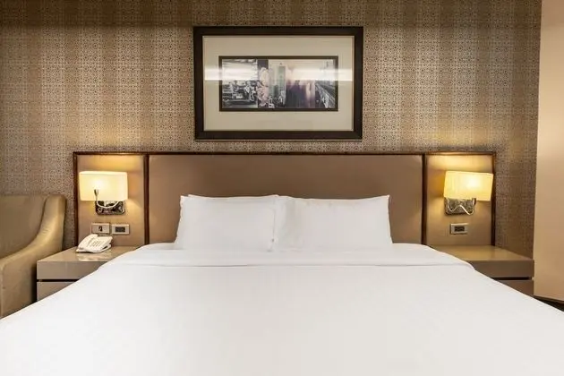 Premier Room