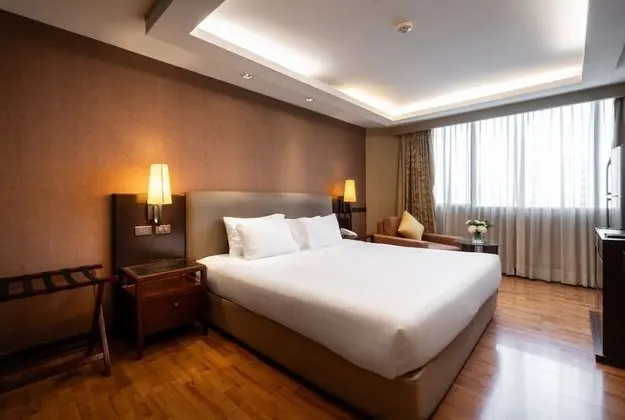 Premier Room