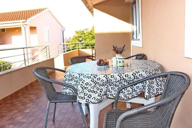 Apart Daire (Remi - 300 m from sea - A1(4+2))