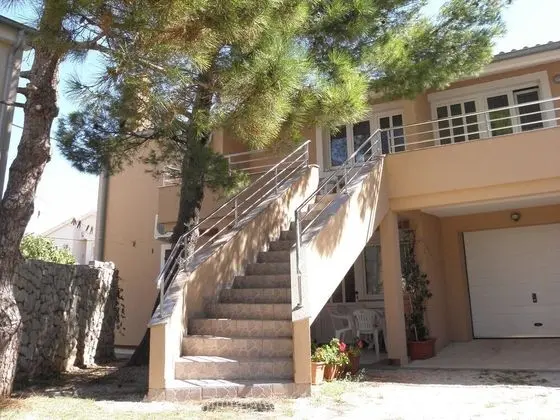 Apart Daire (Remi - 300 m from sea - A1(4+2))