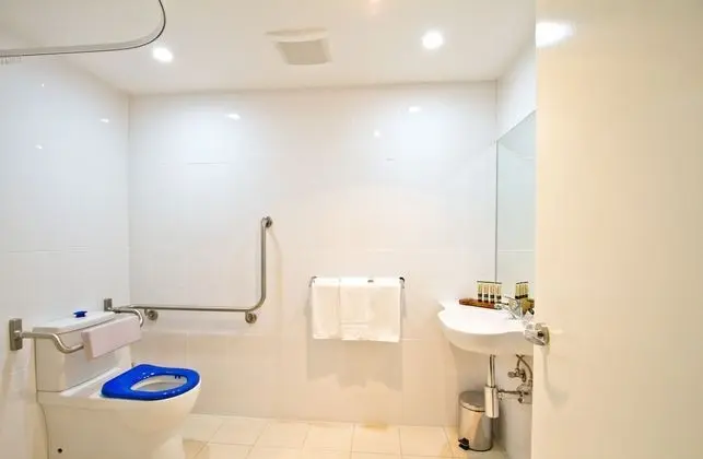 Standard Oda, Sigara İçilmez (Easy Access King Suite)