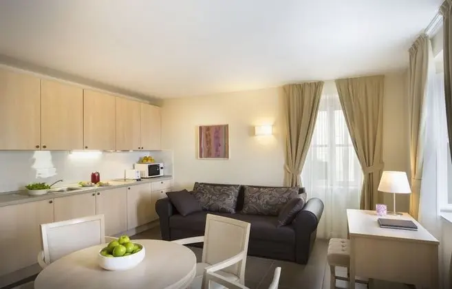 Apart Daire, 1 Yatak Odası, Park Manzaralı