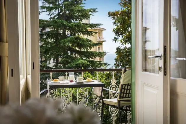 Apart Daire With Balcony