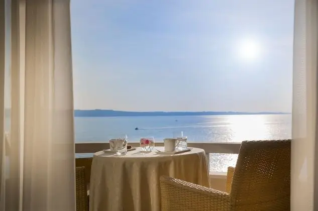Economy Tek Büyük Yataklı Oda, Balkon, Deniz Manzaralı (Small)