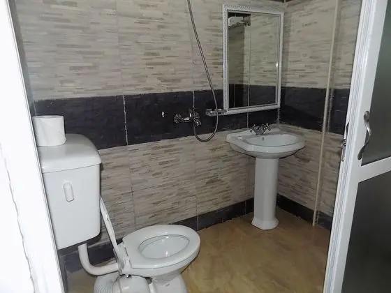 Tek Büyük Yataklı Oda