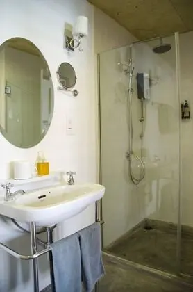 Çatı Katı (Loft) (19 Second Floor)