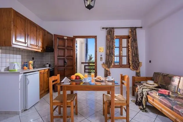 Apart Daire, 1 Yatak Odası, Havuz Manzaralı