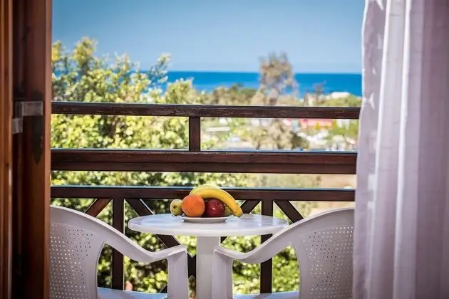 Apart Daire, 1 Yatak Odası, Havuz Manzaralı