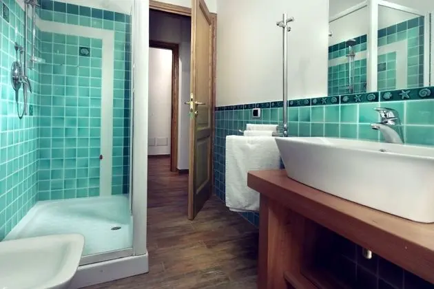 Tek Büyük Yataklı Oda, Balkon, Deniz Manzaralı