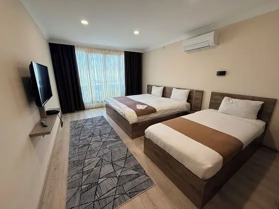 Üç Kişilik Oda, Balkon, Denize Bakan