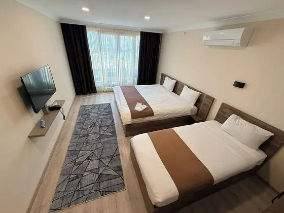 Üç Kişilik Oda, Balkon, Denize Bakan