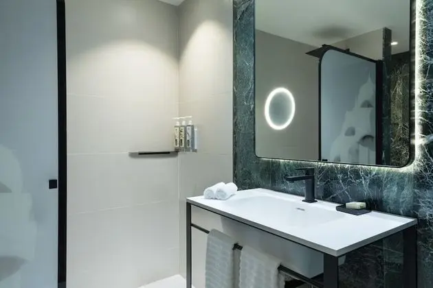 Superior Oda, 1 En Büyük (King) Boy Yatak