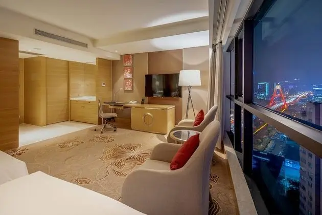Oda, 2 Tek Kişilik Yatak, Şehir Manzaralı