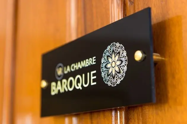 Tek Büyük Yataklı Oda (Baroque)