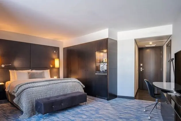 Junior Süit, 1 En Büyük (King) Boy Yatak