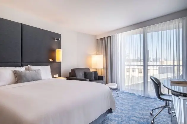 Junior Süit, 1 En Büyük (King) Boy Yatak