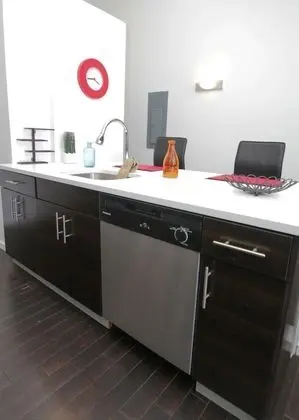 Luxury Apart Daire, 3 Yatak Odası, Şehir Manzaralı, Köşe (1 King, 2 Queen Beds, & 1 Double)